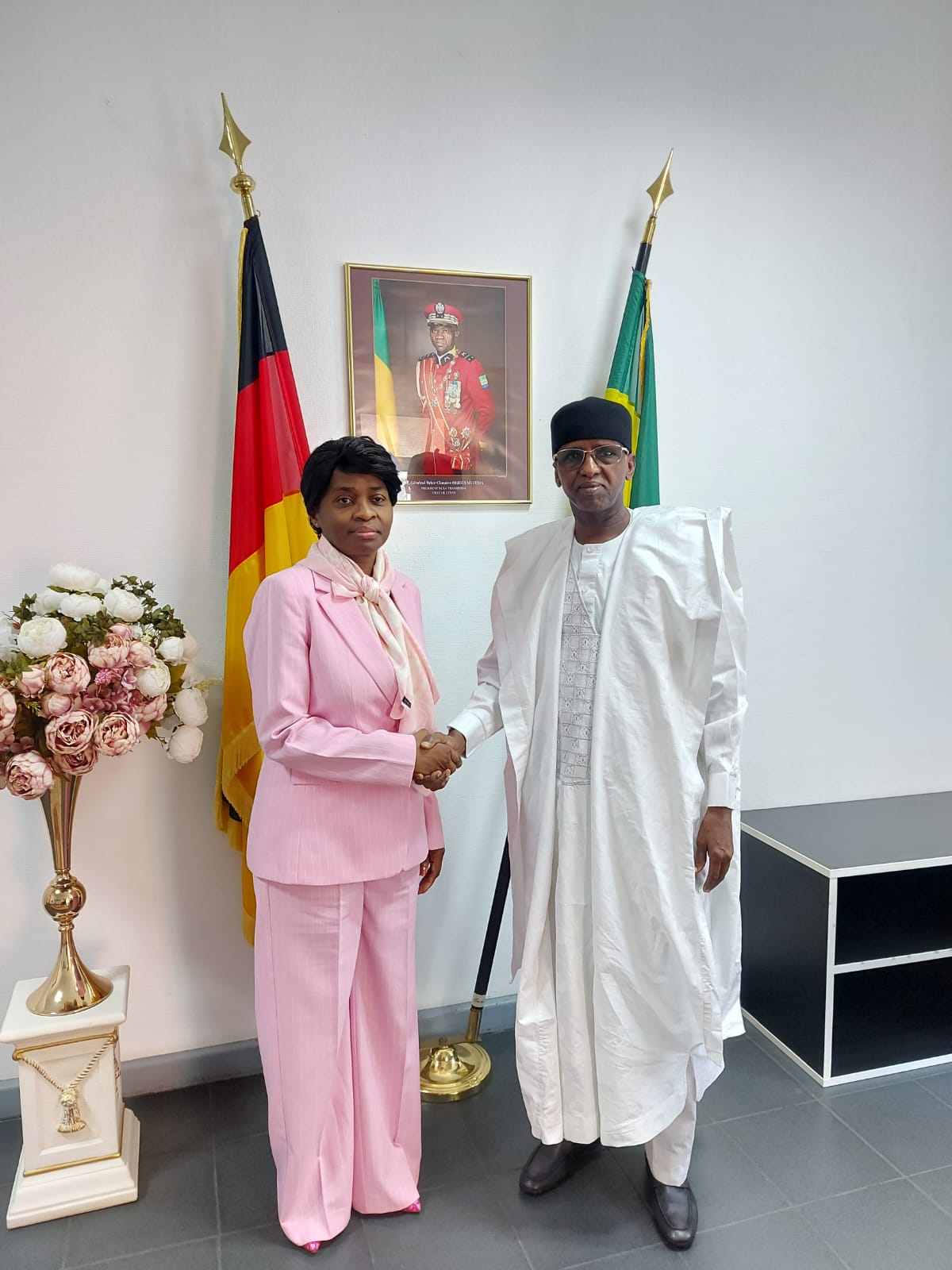 Visite de courtoisie de l&rsquo;Ambassadeur du Tchad